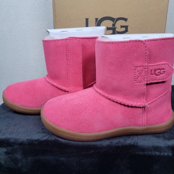 UGG Toddler Girl's Keelan II Boots SZ 9 Hot Pink Wool Lined Suede Upper - Picture 1 of 6